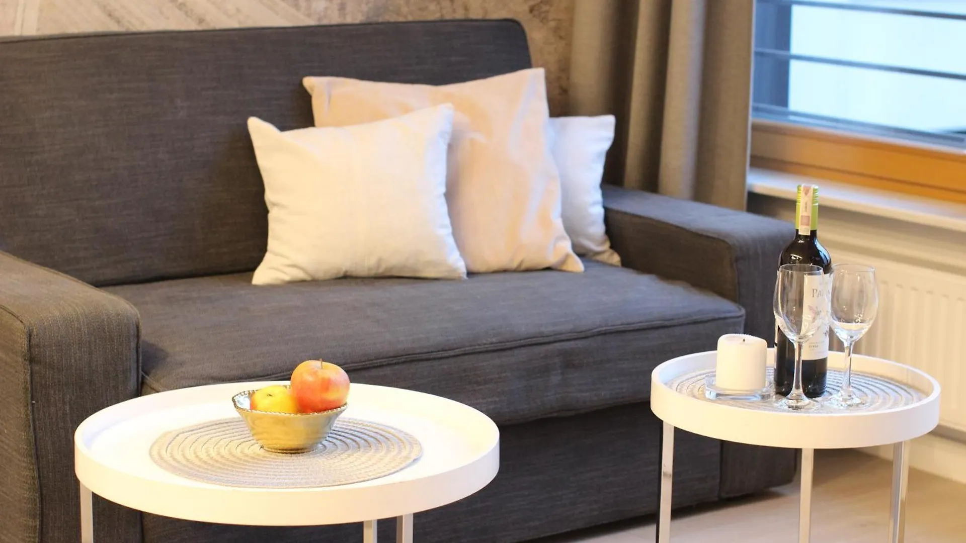 Viva Lila Apartment, Free Parking, Close To Vistula River - By Homelike Kraków Apartament