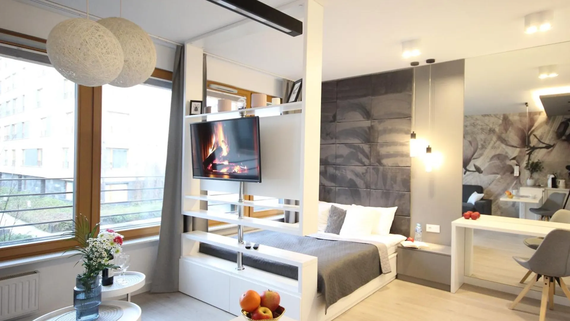Viva Lila Apartment, Free Parking, Close To Vistula River - By Homelike Kraków